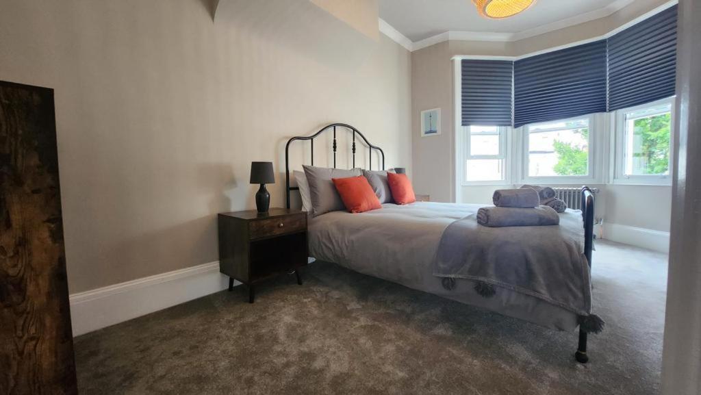 Contemporary Beach Apartment 브라이턴 외부 사진